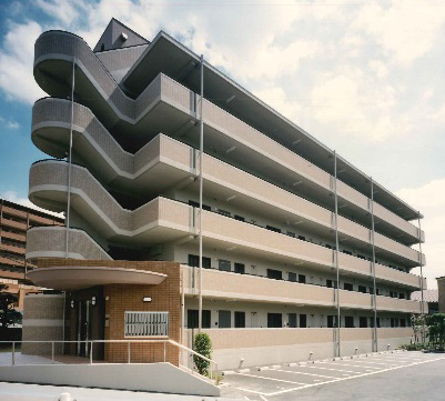 アドヴァンスコート緑地