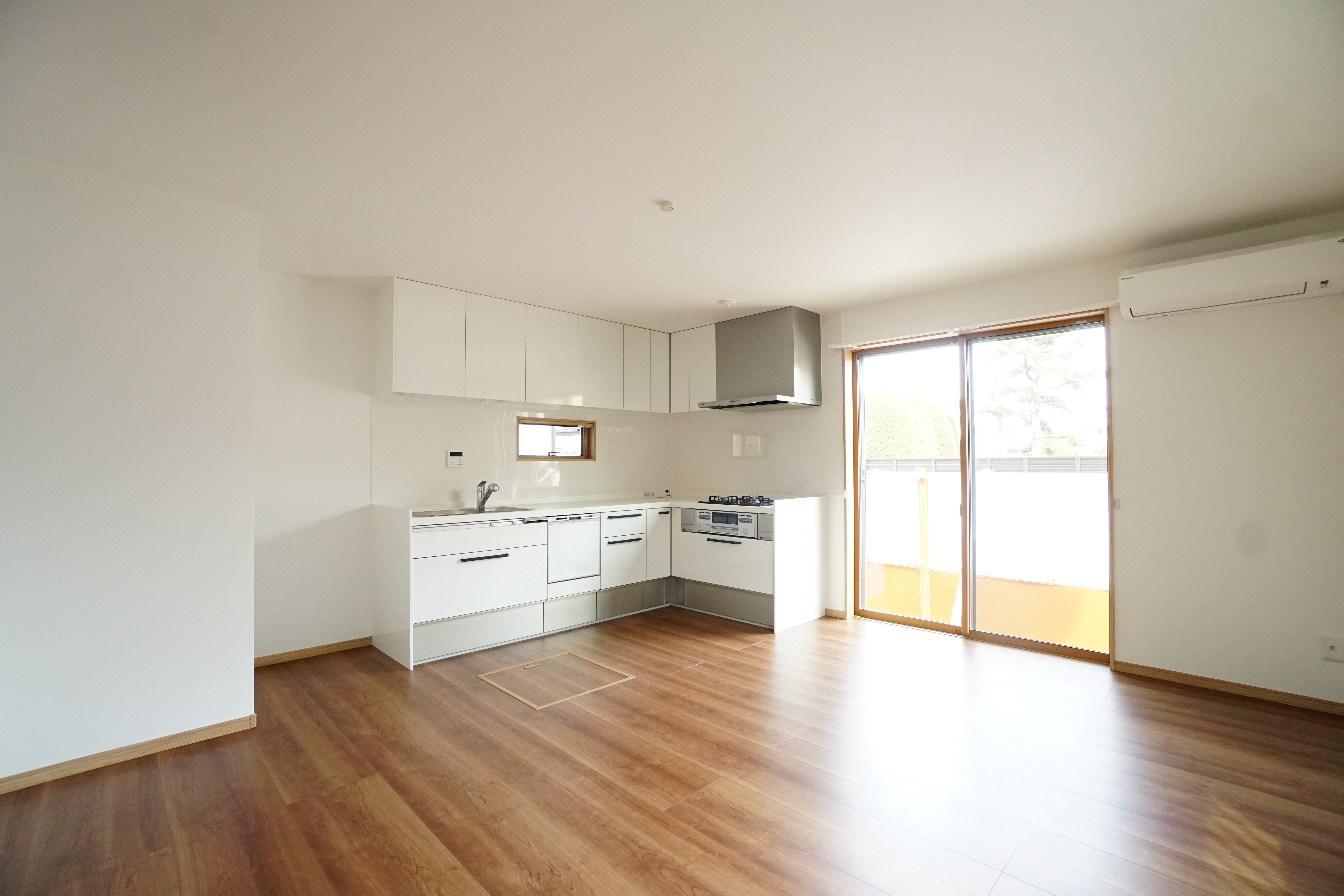 1階　ダイニングキッチン