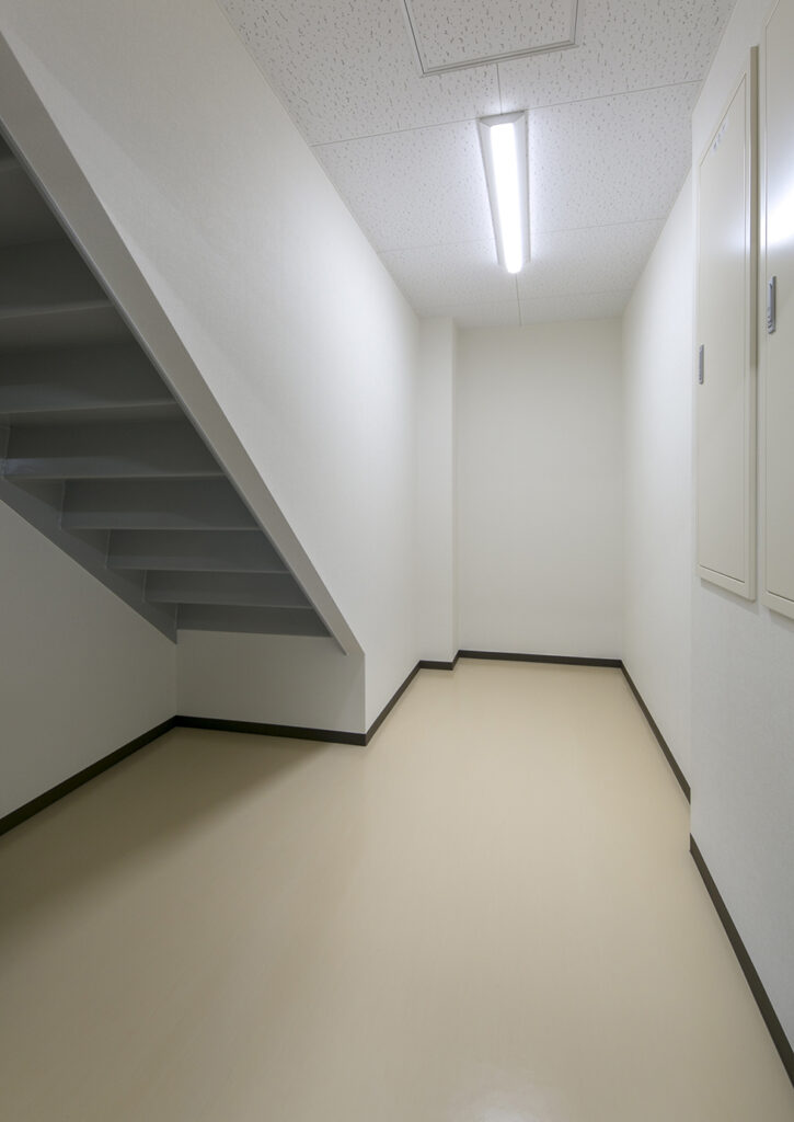 倉庫(1F)